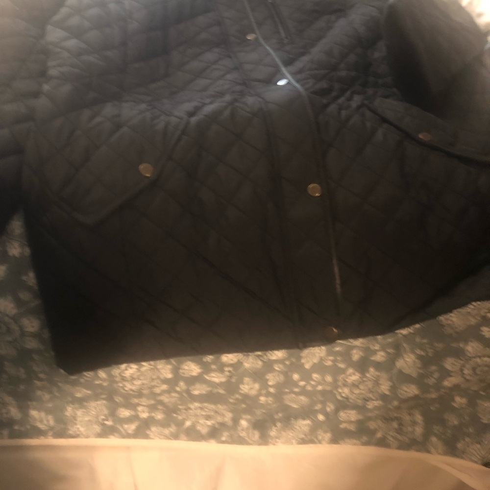 Lauren Ralph Lauren Quilted Black Jacket - Picture 2 of 16